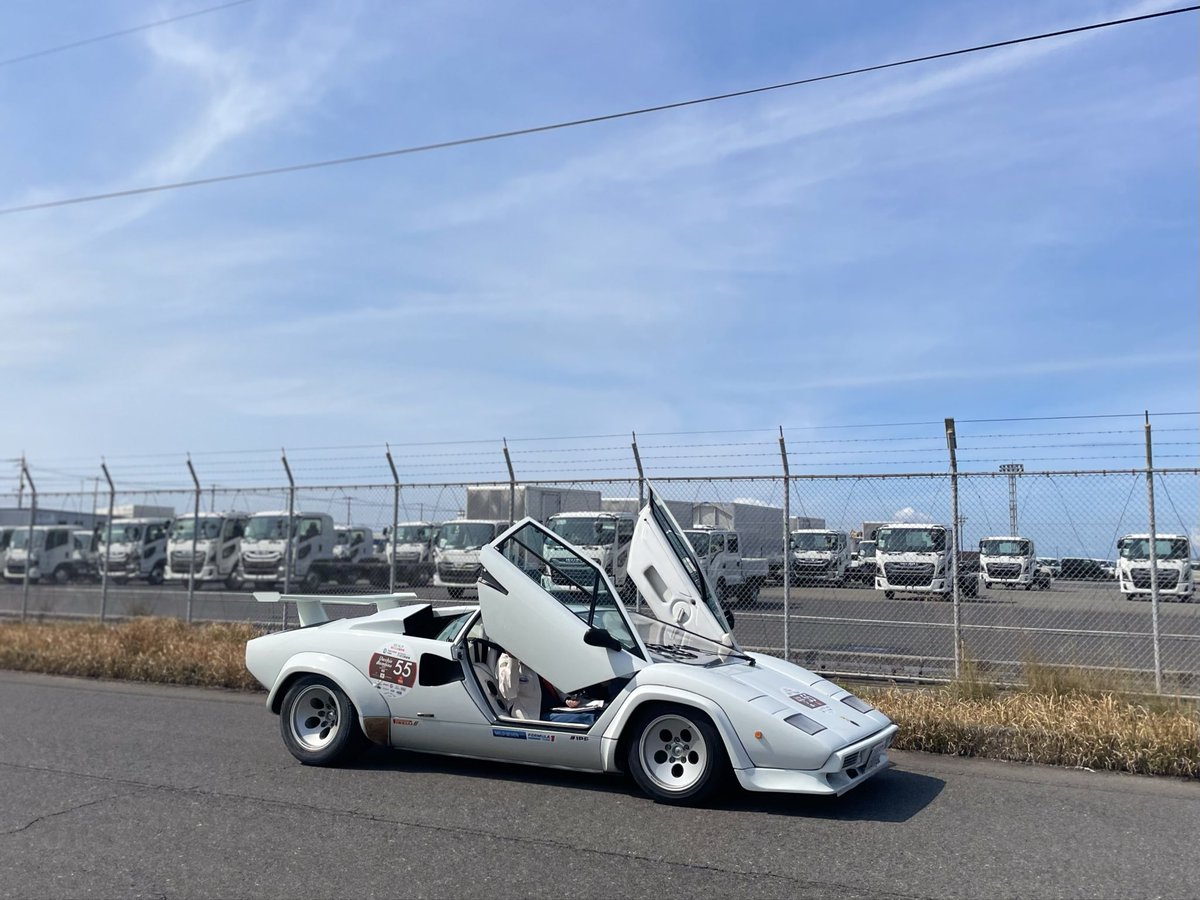F40Sucuderia's tweet photo. Lamborghini Countach 5000QV
#ベッキオバンビーノ
#ベッキオバンビーノ2026
#ベッキオバンビーノ2026春
#スーパーカー
#SuperCars
#ランボルギーニ
#カウンタック
#カウンタック5000QV
#カウンタック5000クアトロバルボーレ
#Lamborghini
#Countach
#Countach5000QV
#Countach5000Quattrovalvole https://t.co/7uz1rGOFIy