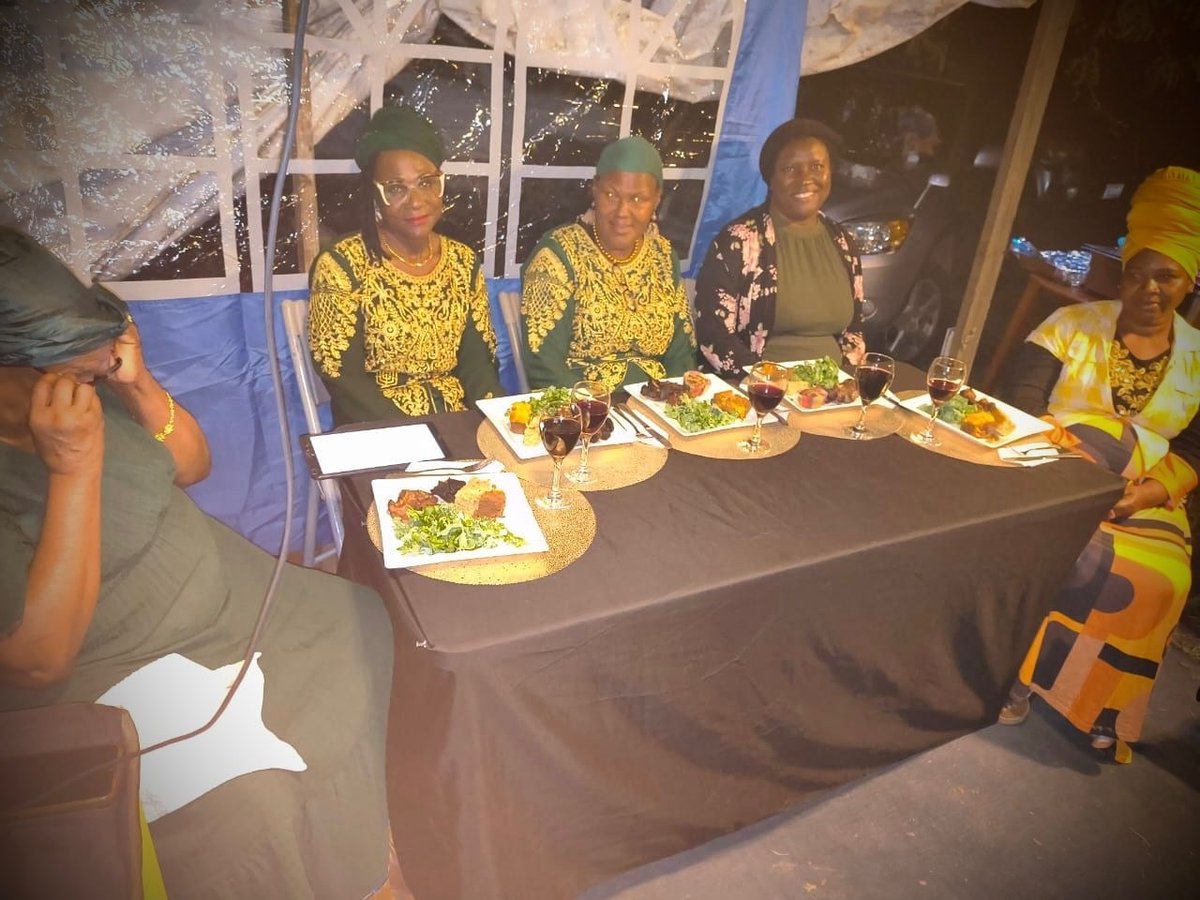 IUIC_ANTIGUA's tweet photo. Happy Passover from IUIC Antigua🍞🍷💚
Like👍, share and subscribe✅ to IUIC Antigua 👇🏾 on Youtube below!!!
https://t.co/YLQAlnlBP2
#iuic #Egypt #feastofunleavenedbread #Passover #Deliverance #Celebration #Joy #Israelites #Exodus #12TribesWorldWide https://t.co/5DJH6fF2hc