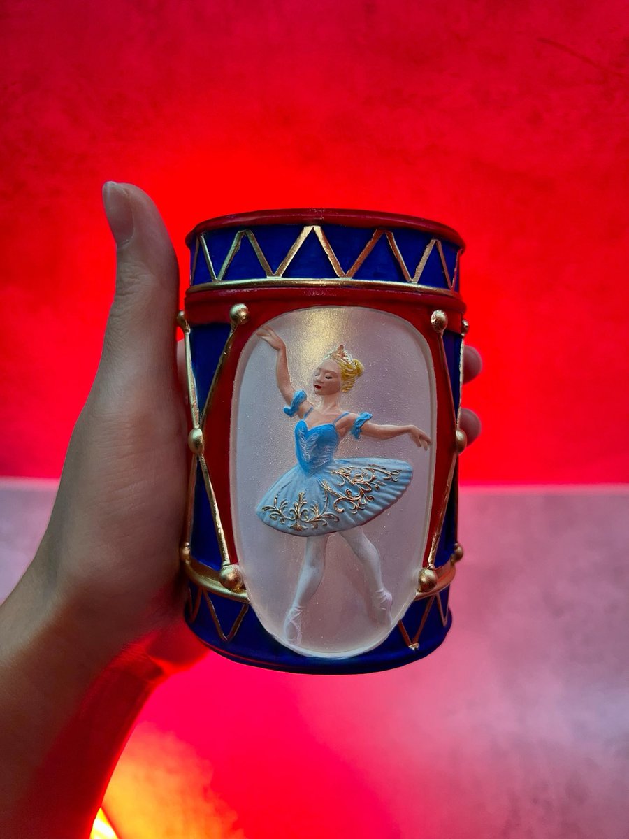 Anna Truf tweet media