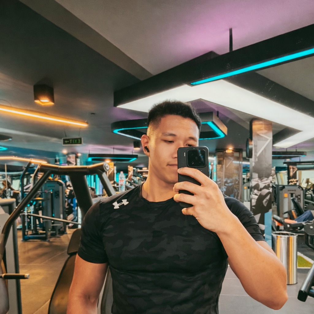 BUKAN BASE RATED tweet media