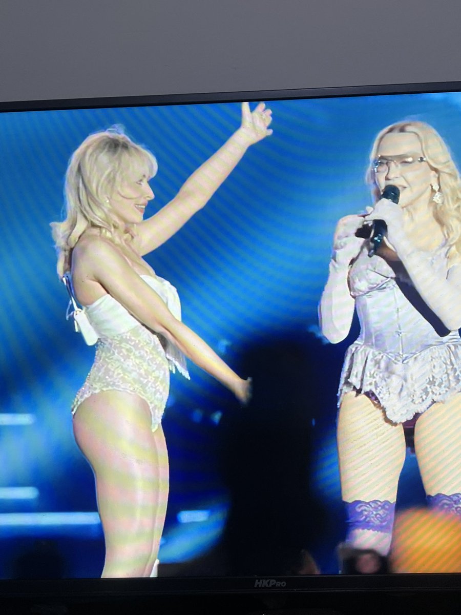 ferglez40's tweet photo. The queens 🔥🔥 #sabchella #coachella #madonna #sabrina https://t.co/LDZZQILFc7