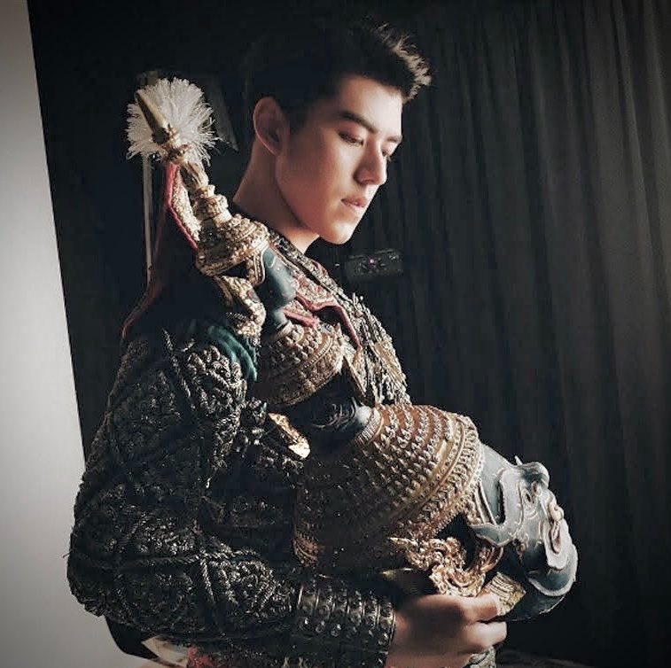 trois (rest) tweet media