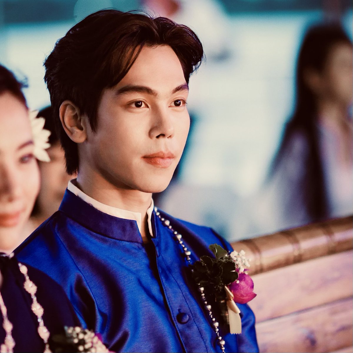 trois (rest) tweet media