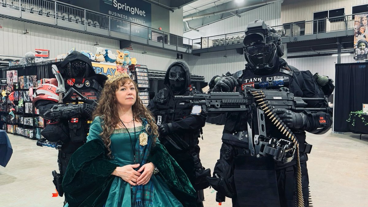 sylphessence's tweet photo. Missouri Comic Con April 2026 https://t.co/T13Z48XaAf