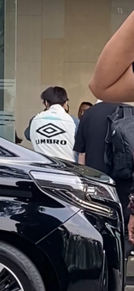 GILAAA MAHADAHSYAT LEE MINHYUKKK