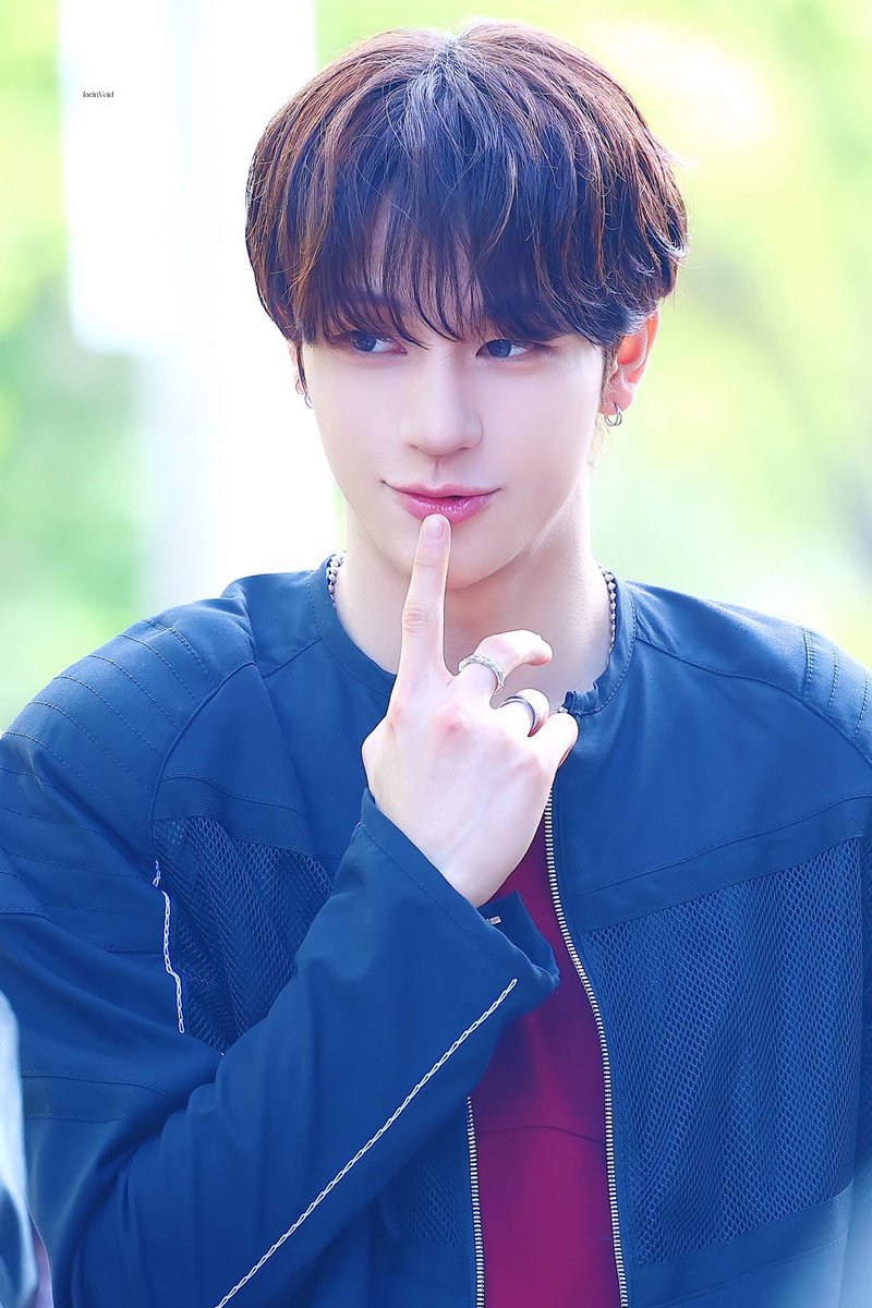 JaeinVoid's tweet photo. 260418 일일팬매
#JAEIN #재인 #KEYVITUP #키빗업 https://t.co/frZiQBmIdD