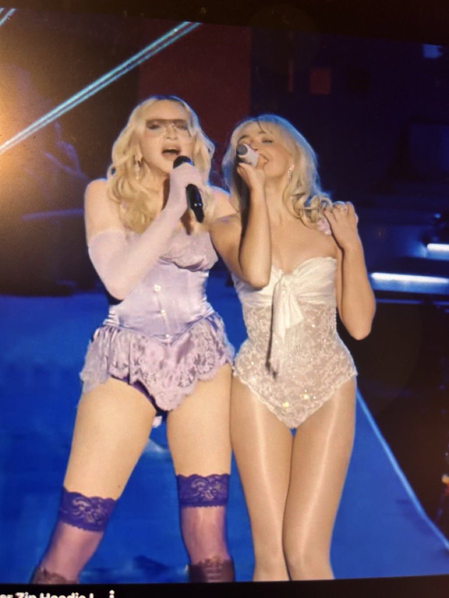 nes ♡⃟𓈒ྀི🪽 tweet media