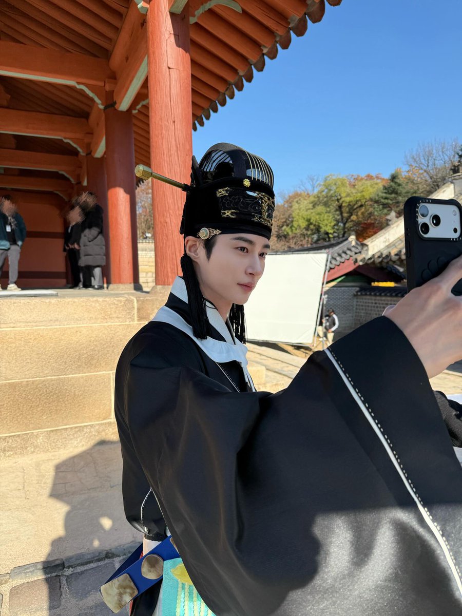 결 tweet media