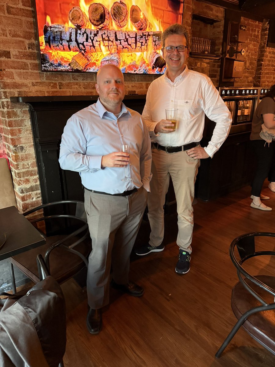 muller_group's tweet image. Big thank you to Tyler Martin for organizing the #MLXN2026 #conference in #Washington bringing together the #experts in #Machine #Learning for #X‑ray and #Neutron #Science