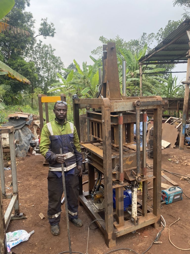 Eng Abdul Kariim Katende tweet media