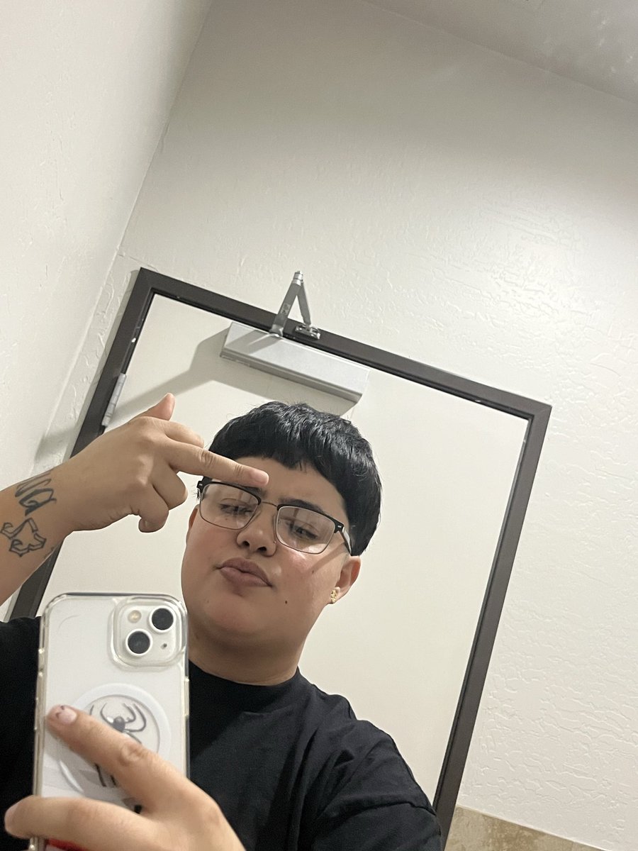 yofavmascc's tweet image. wyd 😚 

 #phx #az #masc #sneakylink