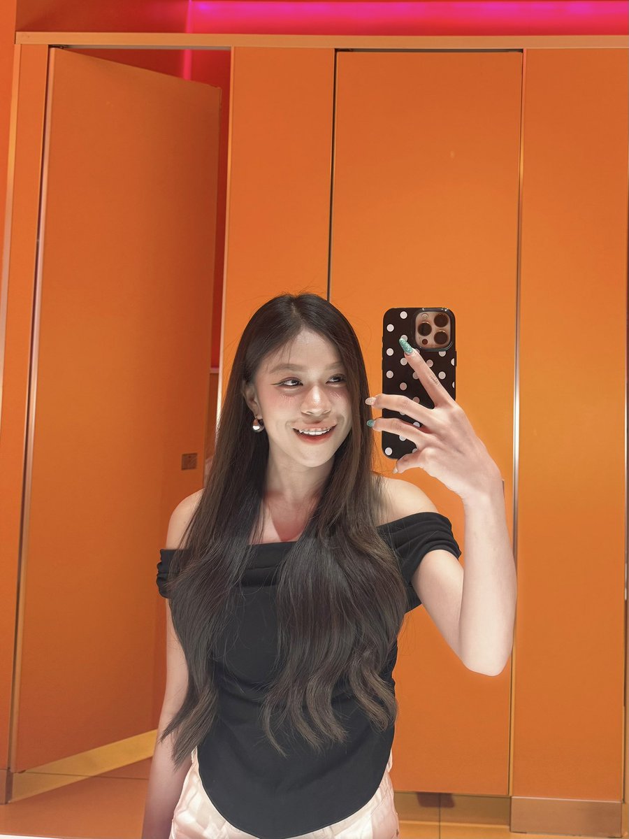 ก้านแก้ว tweet media