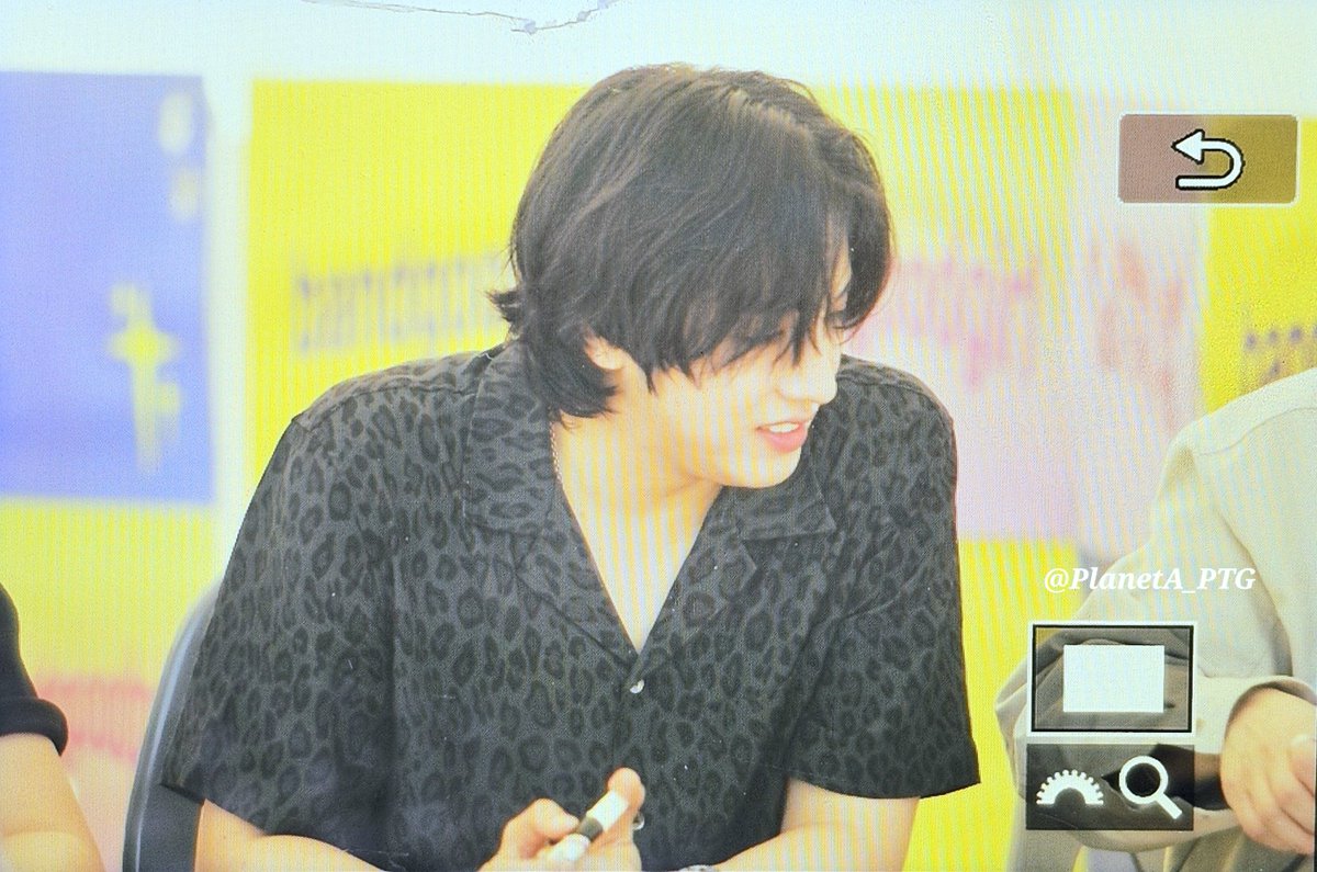 행성A tweet media
