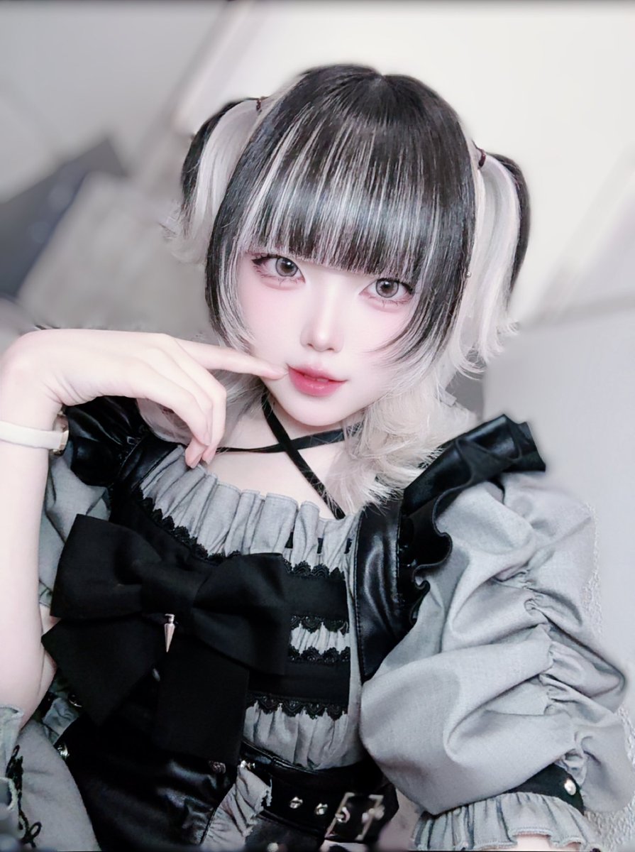 しおんさん🖤ྀི tweet media