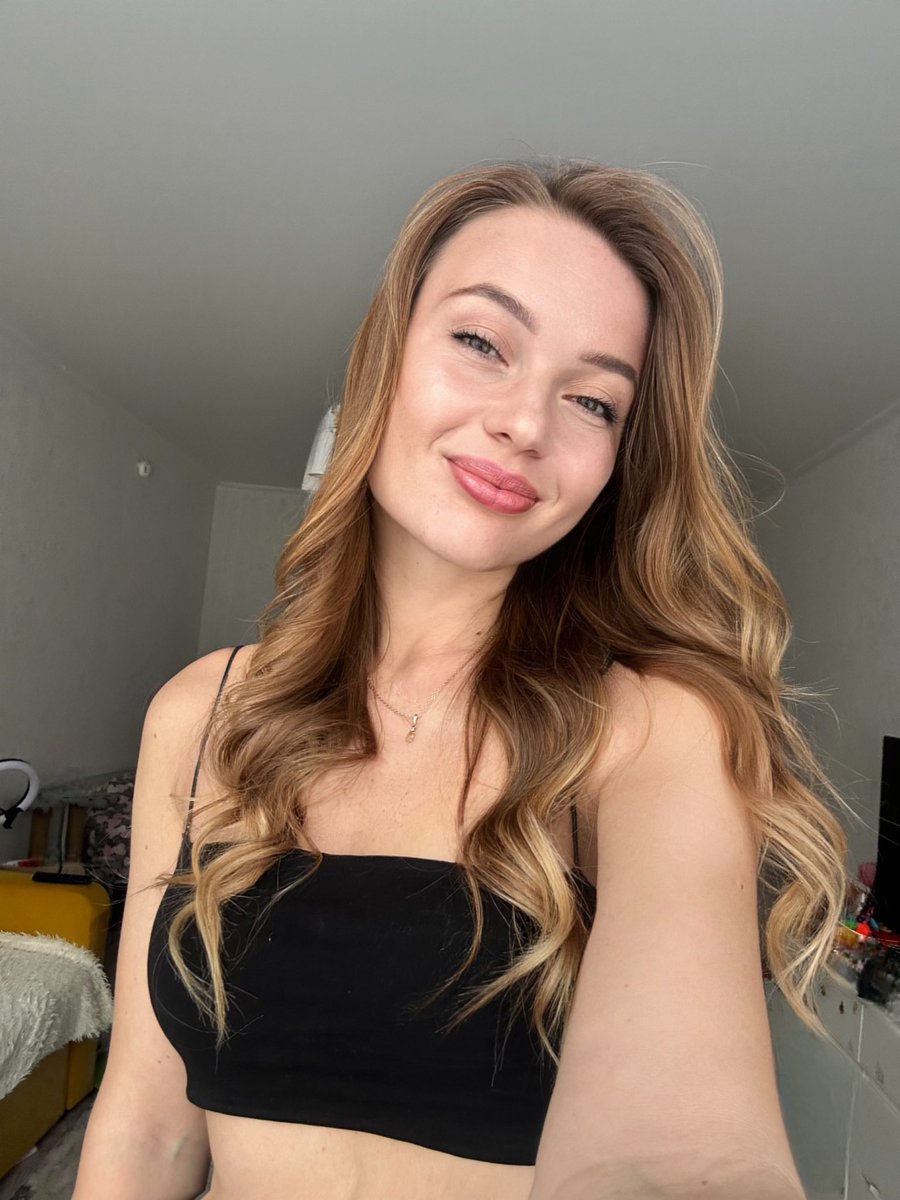 LiLi Storm X tweet media