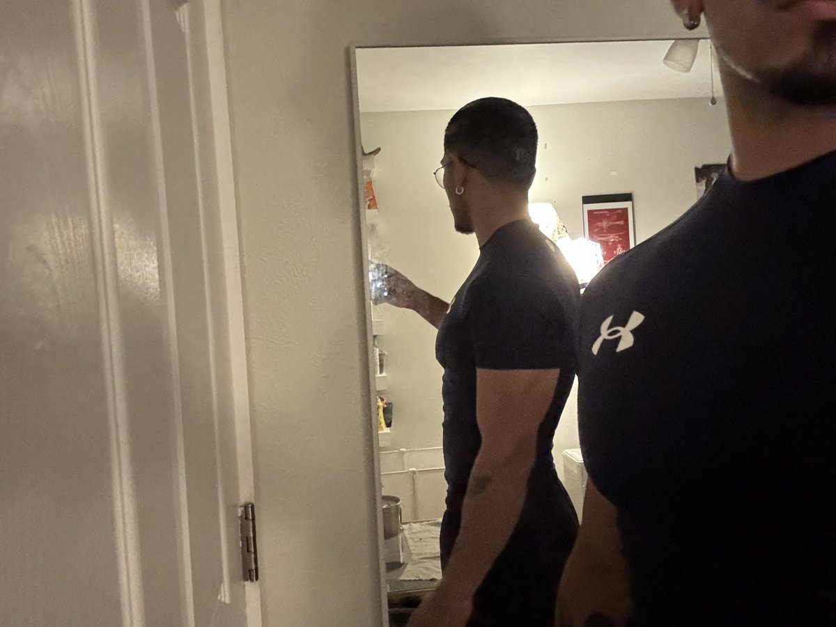 FourtyOZ tweet media