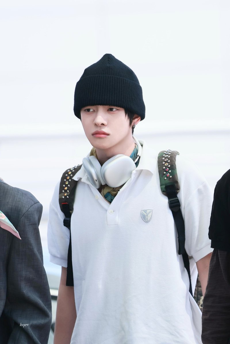 le0pro_0822's tweet image. 260418

#LEO #리오 #LEELEO #이리오 #リオ
#ALPHADRIVEONE    #ALD1    
#알파드라이브원