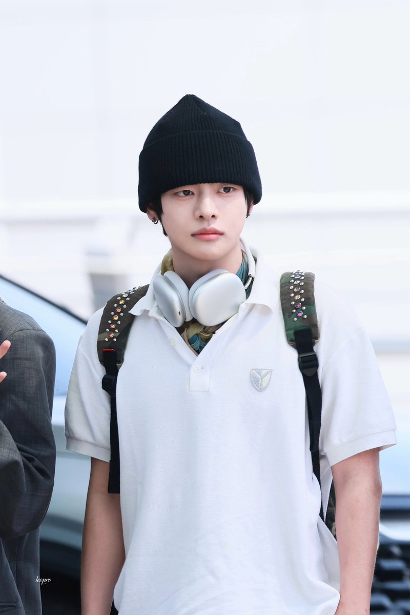 le0pro_0822's tweet image. 260418

#LEO #리오 #LEELEO #이리오 #リオ
#ALPHADRIVEONE    #ALD1    
#알파드라이브원