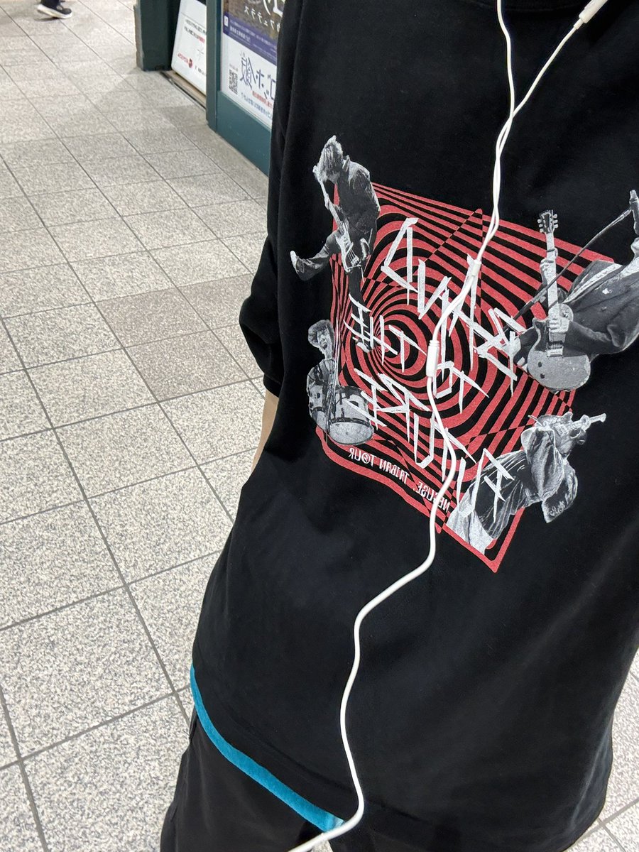 りょう 4/18 ねぐせ tweet media