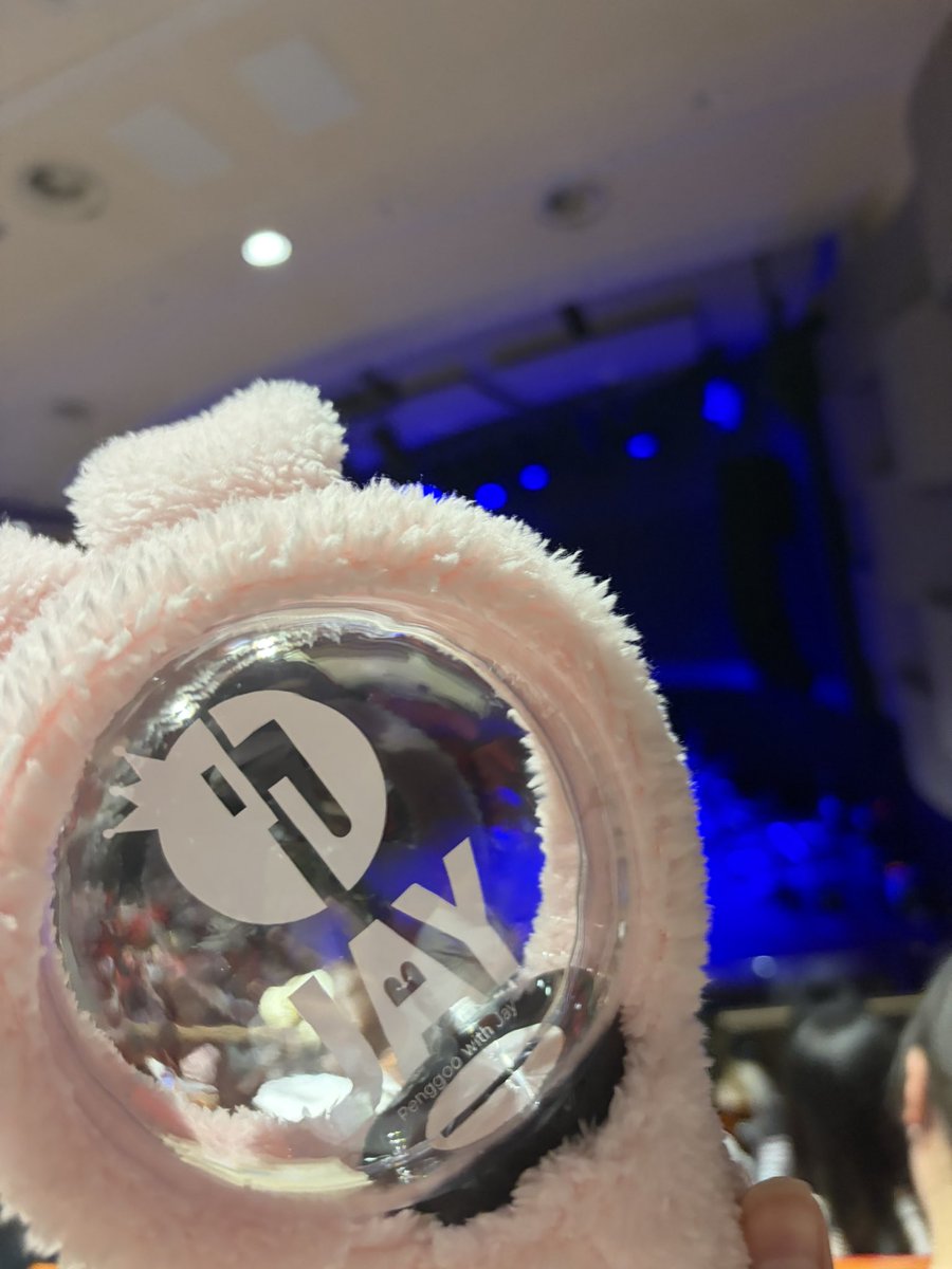 00__gamaa's tweet photo. 다들 콘서트 재밋게관람하세요 https://t.co/4r1kRYvtz3