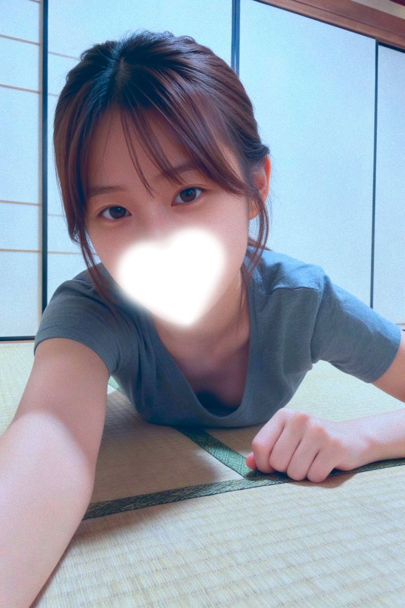 まい tweet media