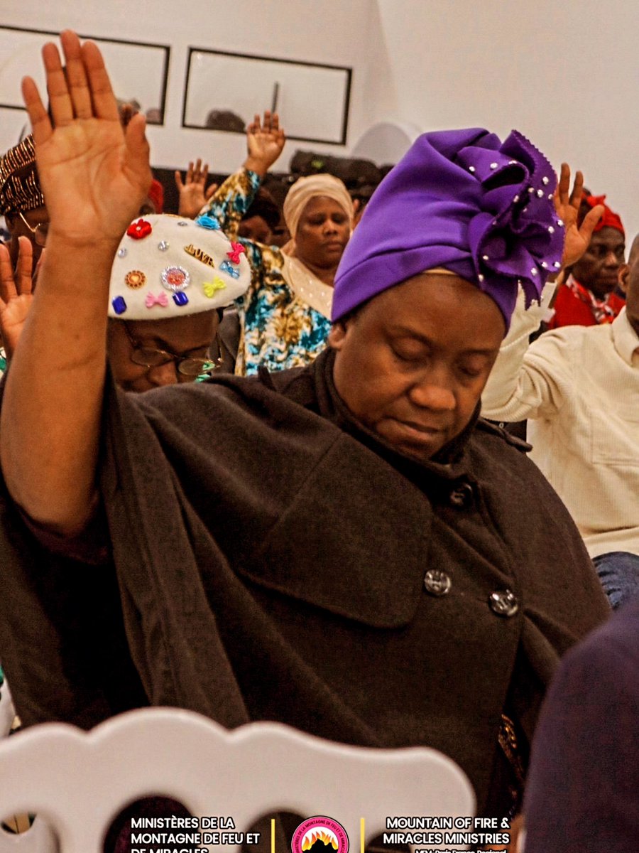 MFMPARISANNEXE1's tweet image. Highlights of Sunday Service/Aperçus de notre service 

📜Isaiah 41:13 For I the Lord thy God will hold thy right hand, saying unto thee, Fear not; I will help thee.
#MFM
#Cultedudimanche #Sundayservice #worship #louange #jesusjoy #JesuskeepsPromises #MFMParisFranceHQ