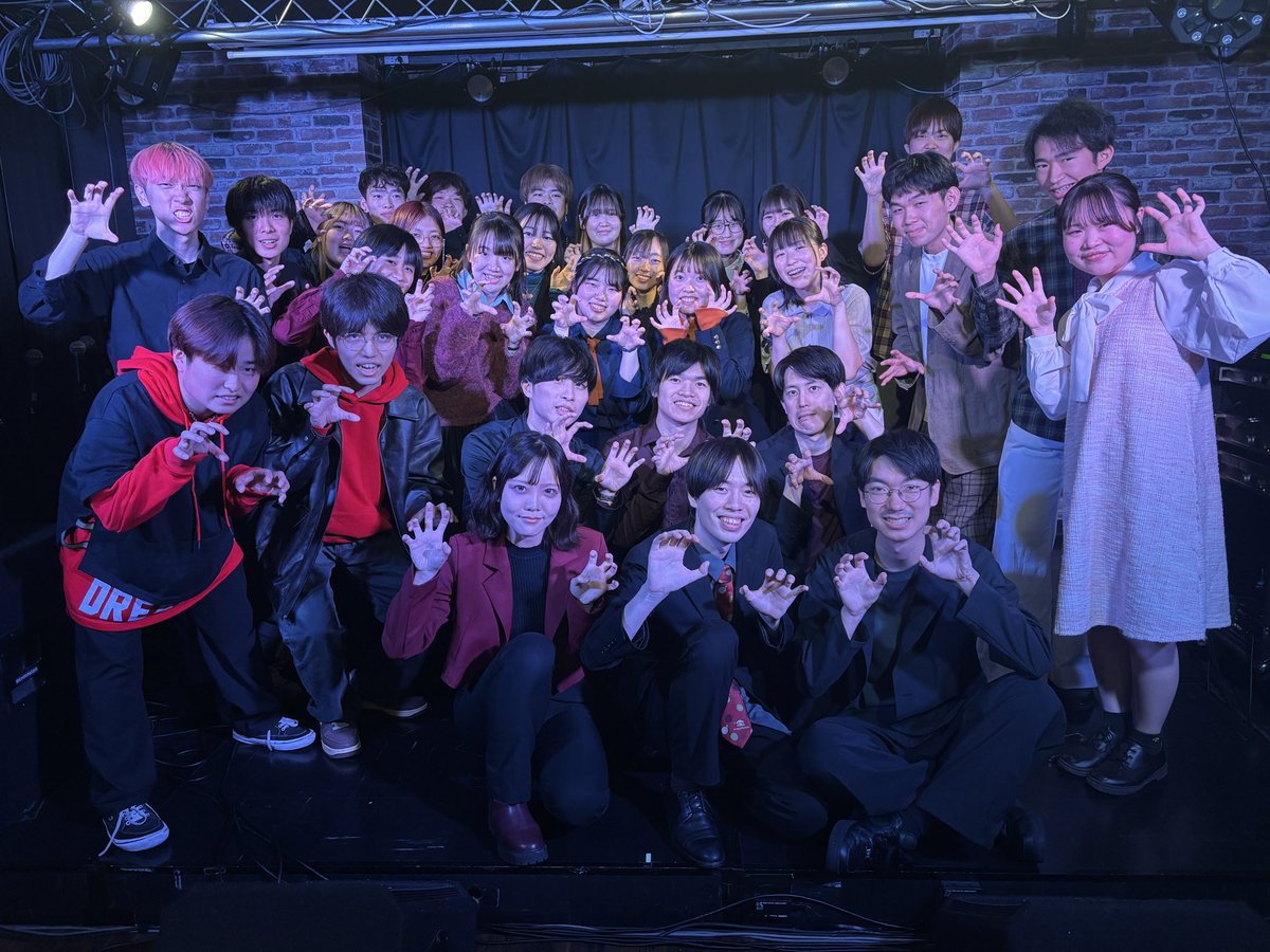 NoraLIVE_O's tweet photo. 🐺野良ライヴ＋vol.01 終演！🐺

野良ライヴ＋vol.01終演いたしました‼️
ご来場いただきありがとうございました🙇‍♀️

本日の演奏動画は、準備が出来次第YouTubeにアップロードしますので、ぜひチャンネル登録をしてお待ちください👀

公式YouTubeチャンネル👇
https://t.co/XhuccpjpGR…

 #野良ライヴ https://t.co/HafGD1p9GH