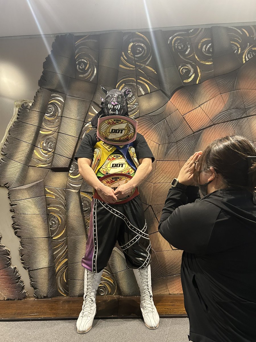 めらみん tweet media