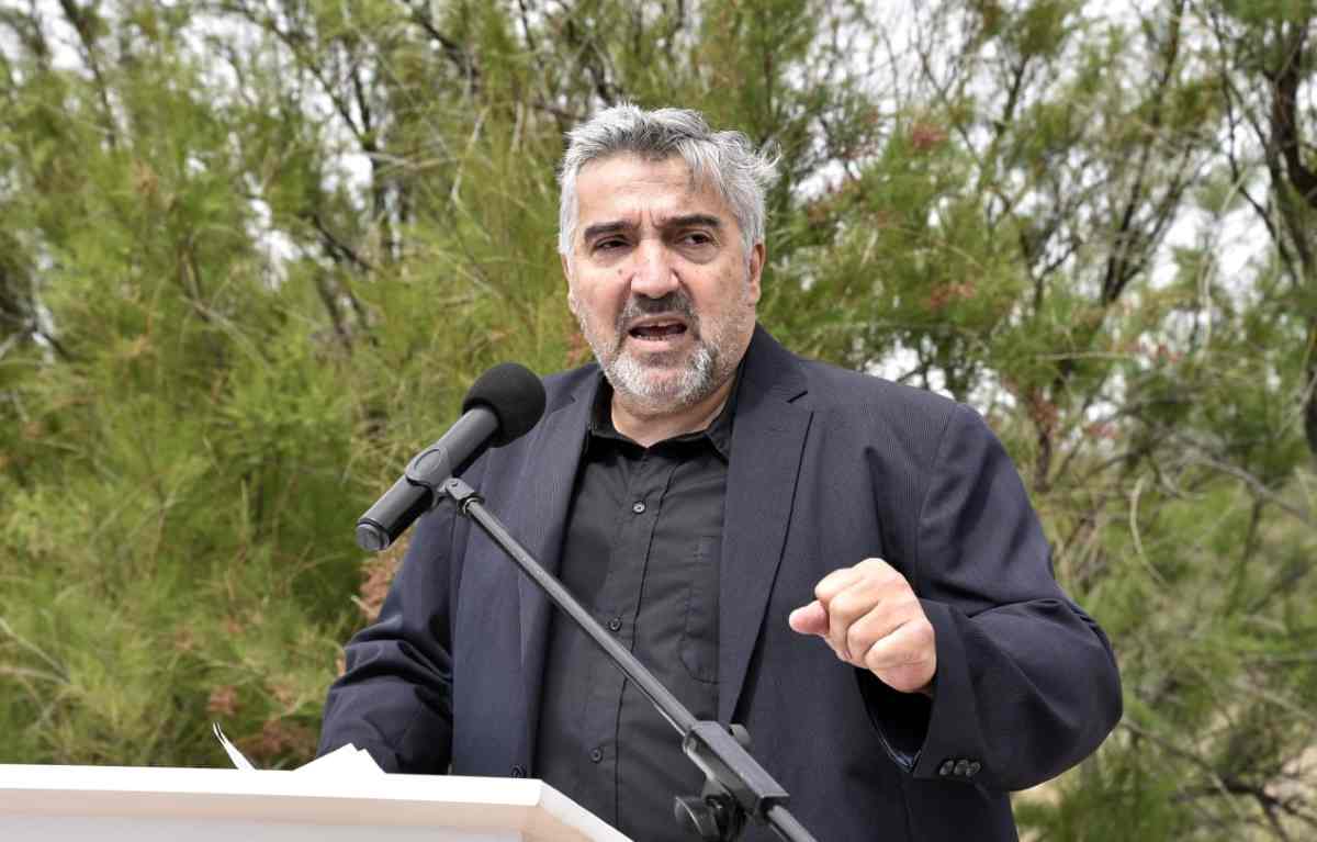 cosmos935's tweet image. Cuando la gestión local no rinde cuentas, la institucionalidad responde.
Crisis en Santa Isabel: Suspenden al Intendente
MAL EJEMPLO DE MUNICIPIO DE LA PAMPA.
#lapampa #SantaIsabel #Suspenden #Intendente #CUENTAS
ver más en fmcosmos.com/noticias/2026/…