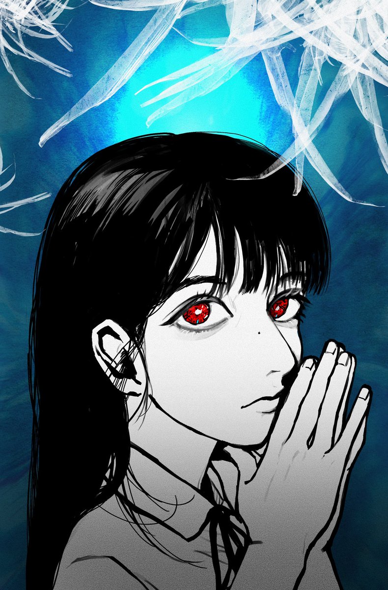 파란 태양이 반짝이는 시간 아래