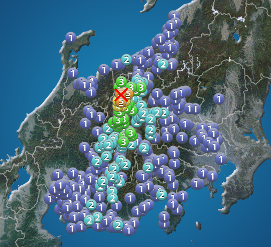 【地震情報】
04月18日 14:54 震度5弱
震源：長野県北部 M5.1 深さ約10km
この地震による津波の心配はありません。
最新地震情報
weathernews.jp/news/202604/18…