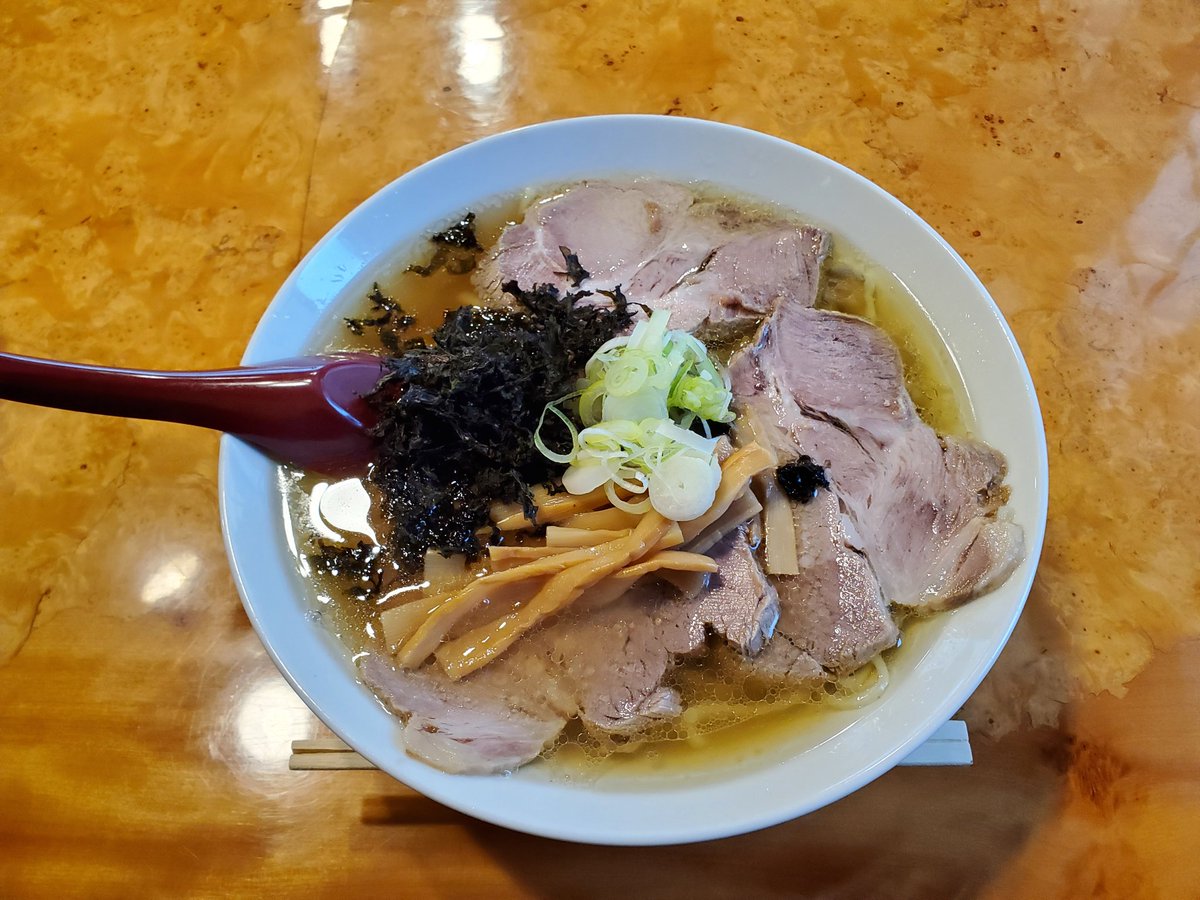 麺や一陽 極出汁しょうゆチャーシューめん