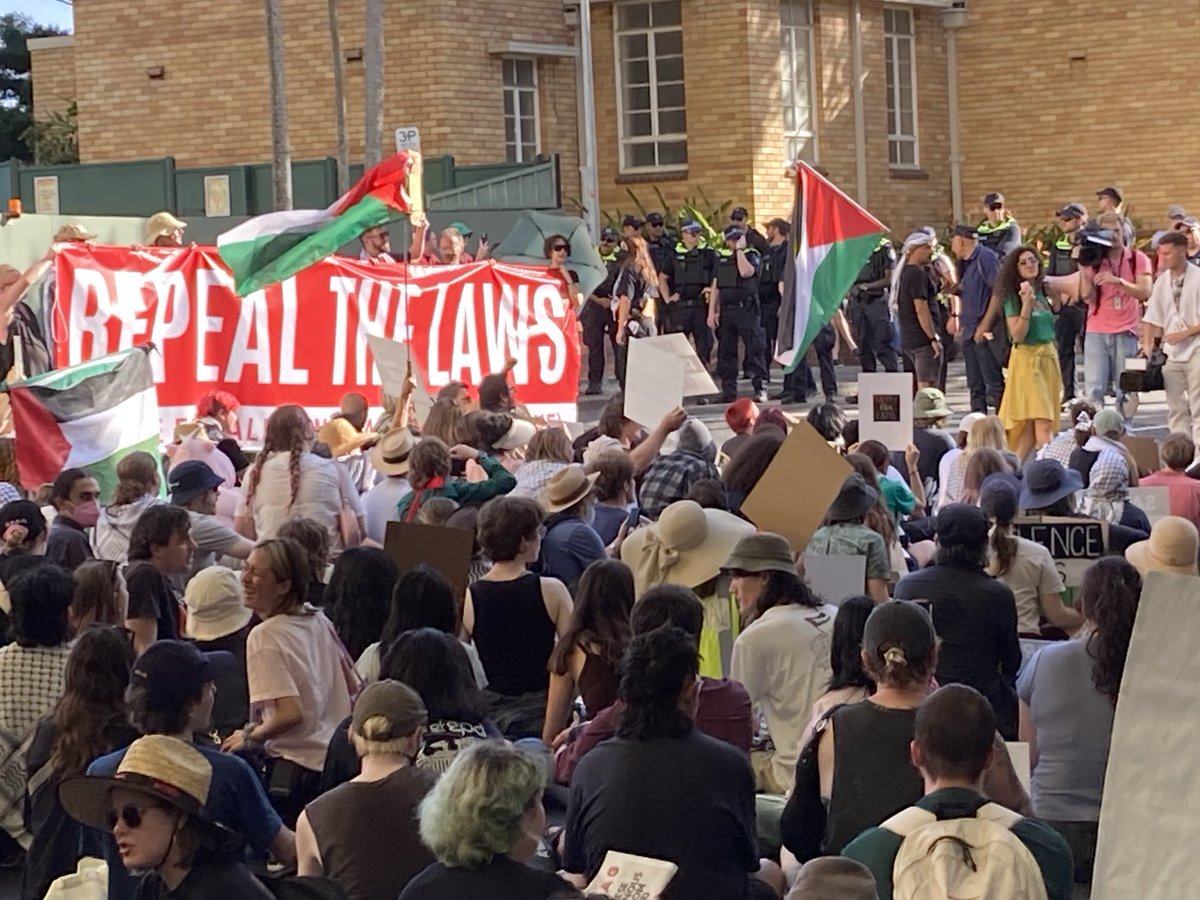 Lenny Golightly tweet media