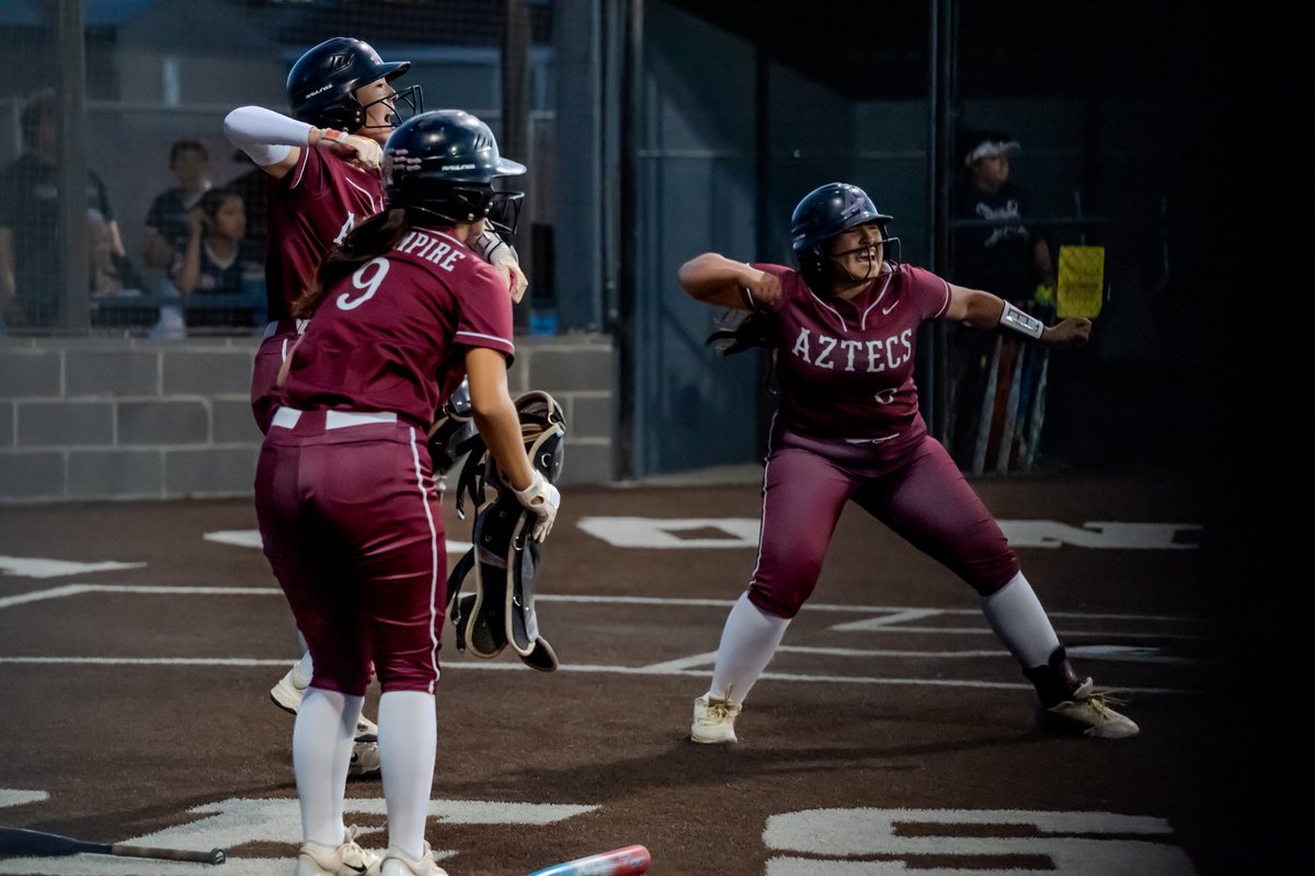 EDHSArtTeach's tweet photo. And so the regular season has come to an end. Not the finish we wanted but it’s time to look forward to playoffs. Let’s get it! @EDHS_Softball24 @EDAztecs_HS https://t.co/A4f8SsUml1