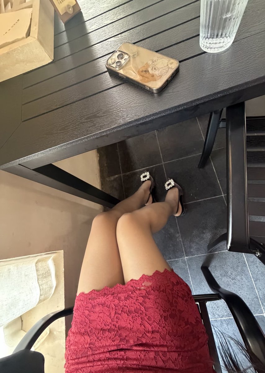 一只猫女士 tweet media