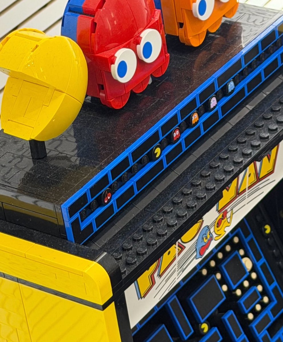 EVAN BASE tweet media