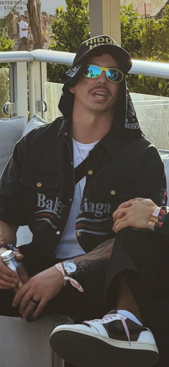 sumfattytuna tweet media