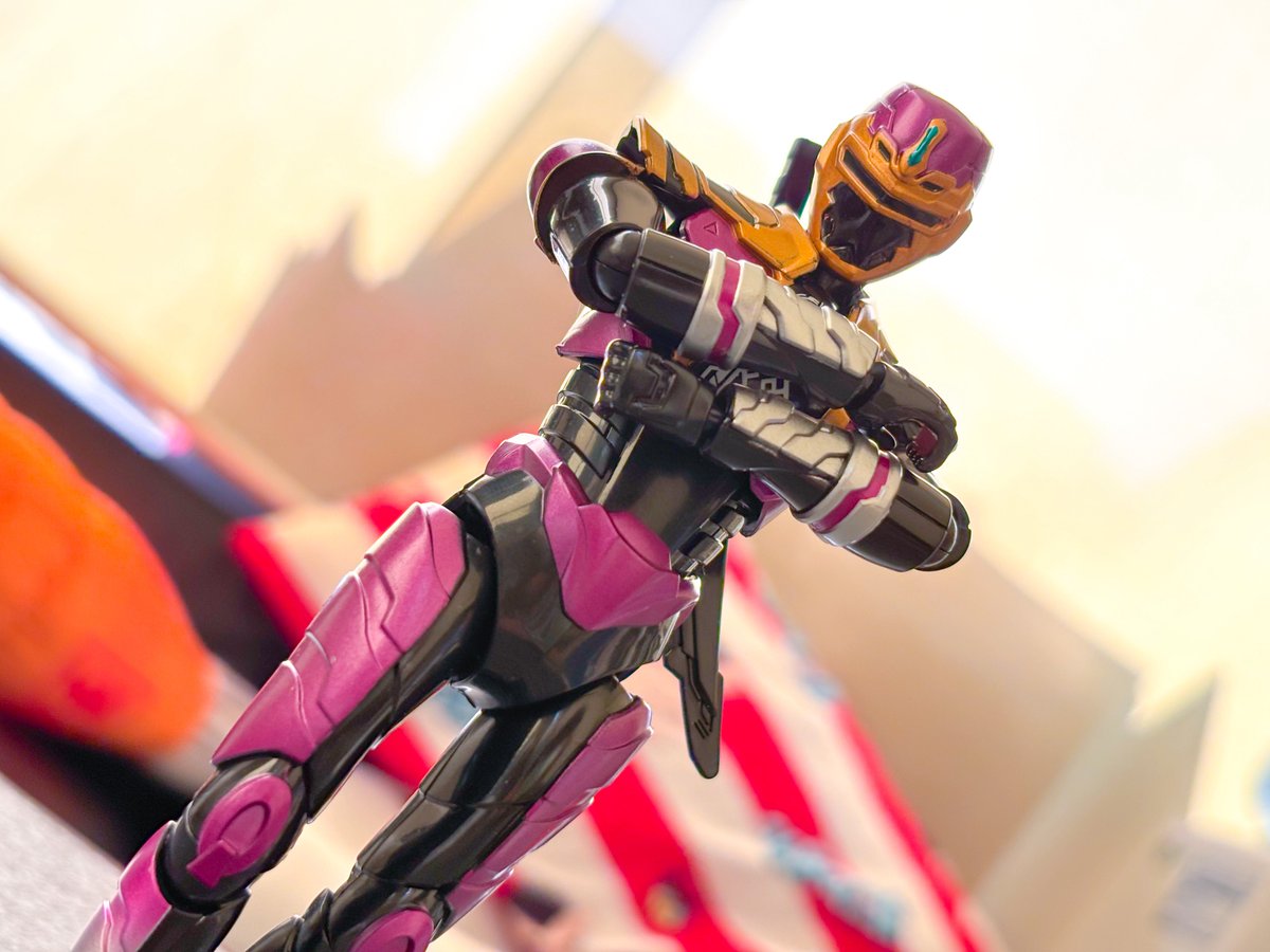 ネイト tweet media