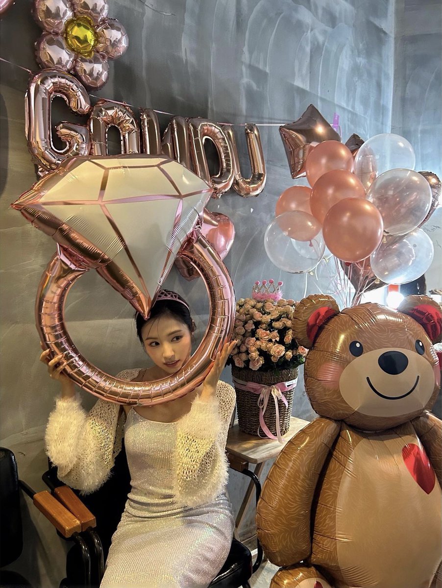 광고촬영때마다 제공되는 아랑스러운 풍선샷🎈