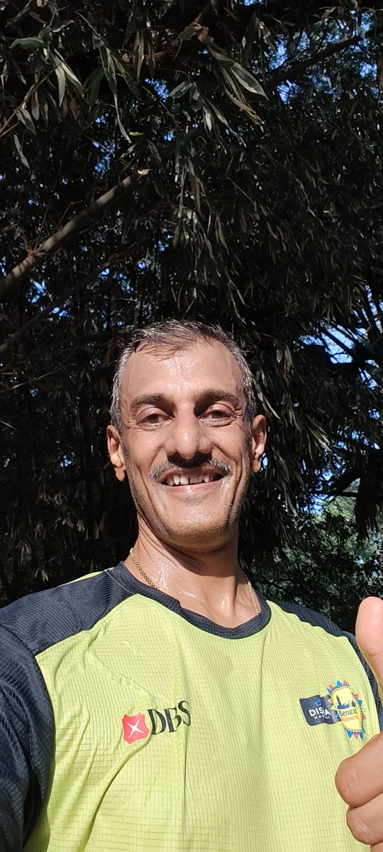 KiranKS's tweet photo. A ten km easy run through the park today. Together my friends walked and ran more than 120 km this morning. 

Then lots of fun talk. Tatte Idly, Vada, Khali Dosa and filter coffee.. 

How was your #FitBharat morning? https://t.co/O7OTzmb9bs