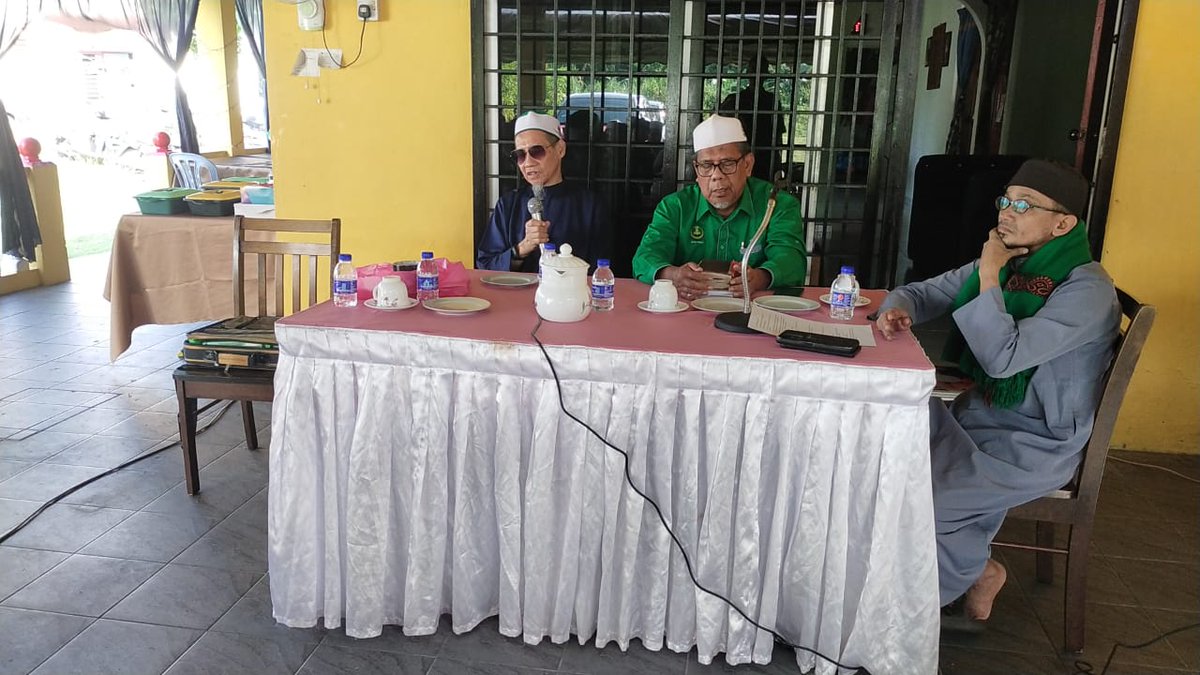 pasipohtimur's tweet photo. IPOH, Kg Sri Kinta, 18/4/2026 - Warna-warni Majlis Mesyuarat Agung Cawangan PAS Kg Sri Kinta kali ke 26 bagi tahun 2026 yang berlangsung pagi tadi di perkarangan kediaman Shaharuddin, Kg Sri Kinta 

#IstiqamahMenujuKemenangan #MemacuPerpaduanUmmah #KembaliKepadaPenyelesaianIslam https://t.co/Lj93co4Rye