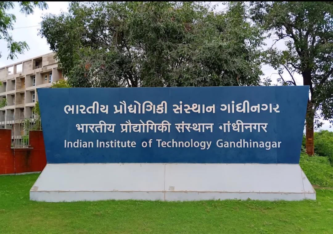 InfoGujcost's tweet image. At IIT Gandhinagar, the pre-launch of research clusters in Advanced Materials, Energy and Healthcare/MedTech marks a powerful step toward convergent innovation.

From #ideas to #impact, from #labs to #lives - this is how #science transforms #society.

Together with @dstGujarat we