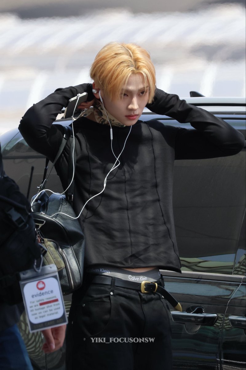 okay <a href="/CalvinKlein/">calvinklein</a> don't ignore this