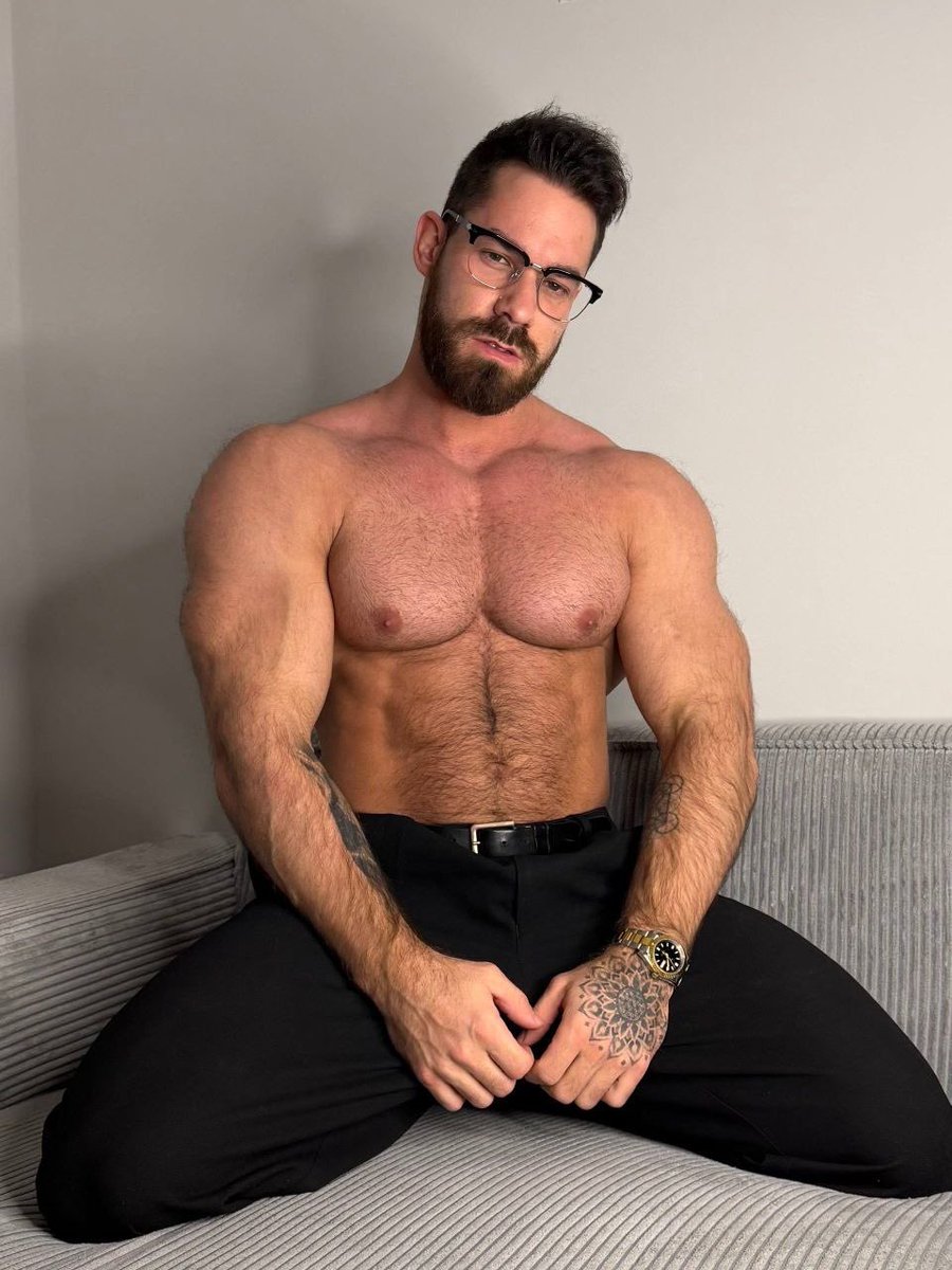 Daddy Oliver Vip tweet media