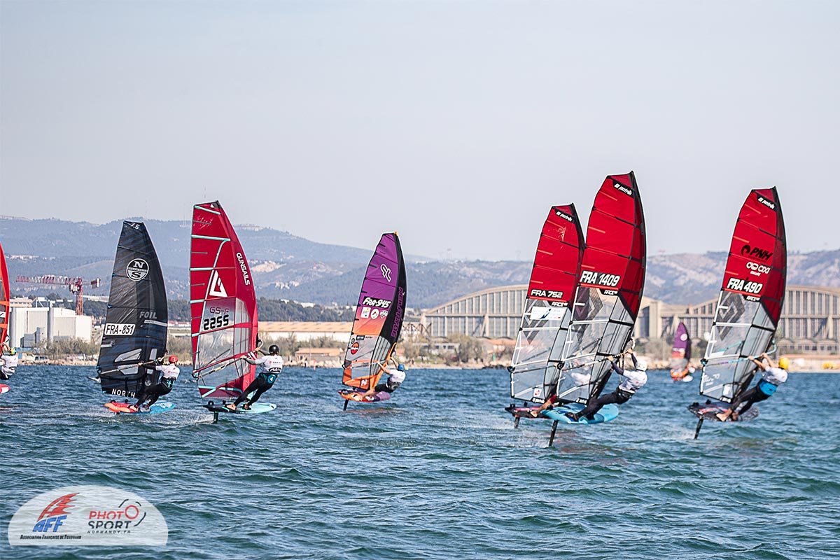 Windsurfjournal.com tweet media