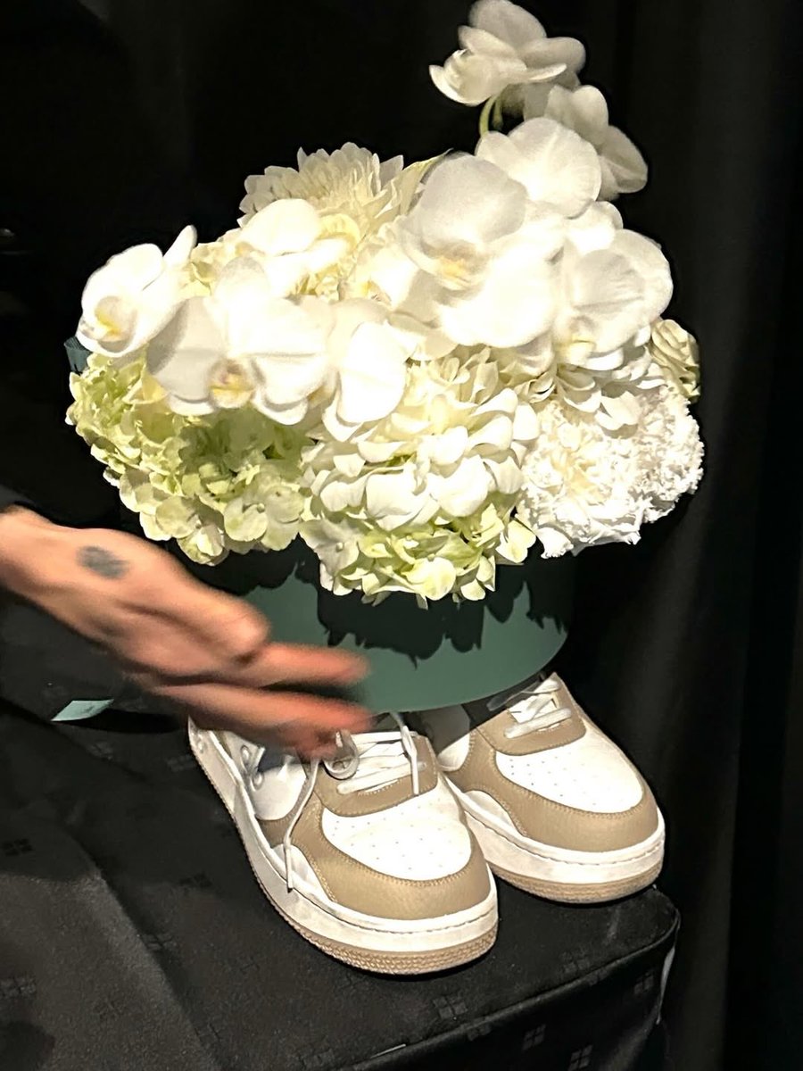 Bangtan Greenhouse⁷ 🌷 tweet media