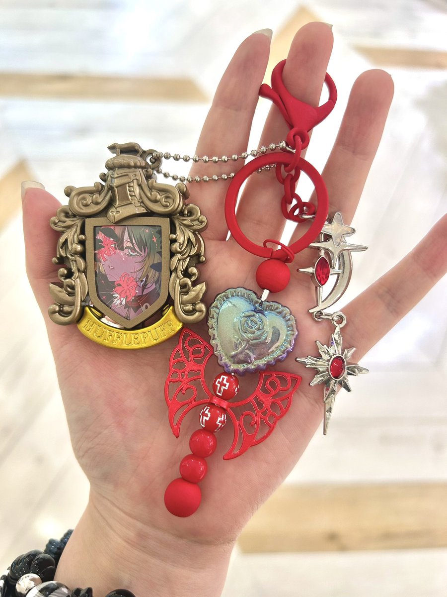 フローヴァの概念キーホルダー完成しました❤️‍🩹❣️❣️❣️❣️