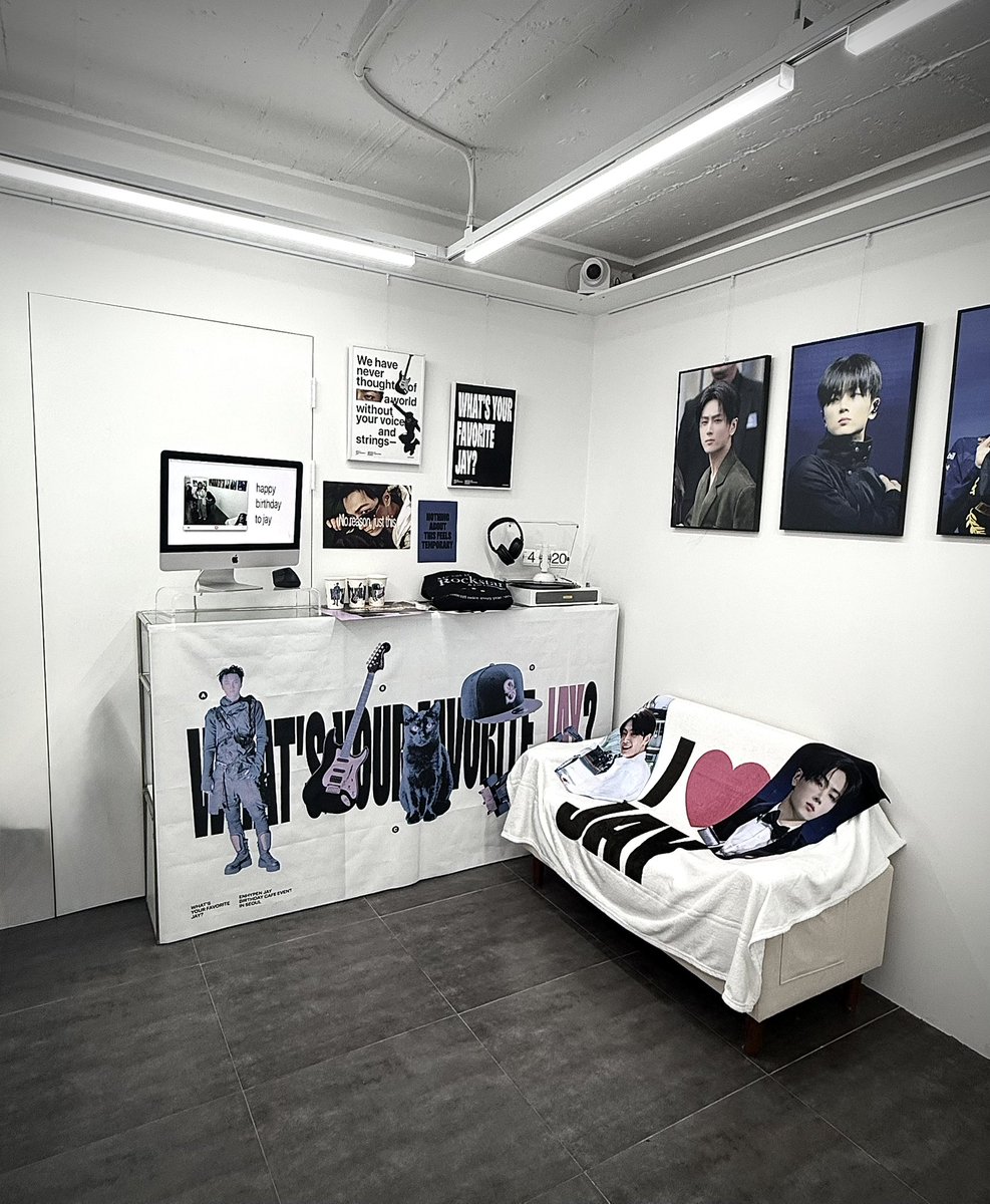 #MYFAVORITEJAY
JAY is..