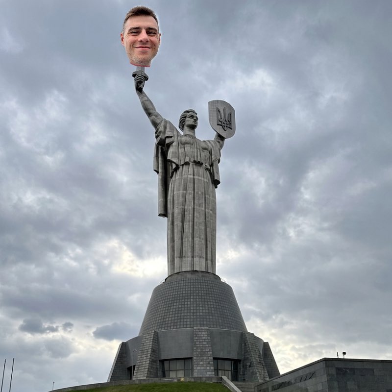 хрумка хунвейбінка (@beijingass) on Twitter photo 