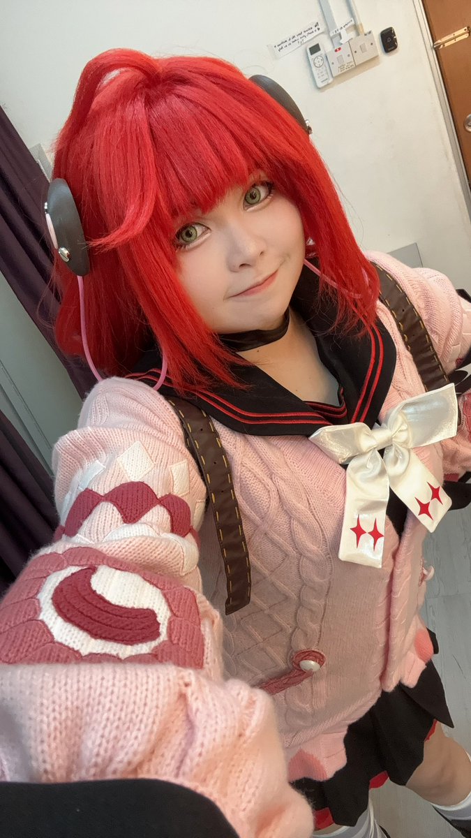 D_for_dolphin tweet media